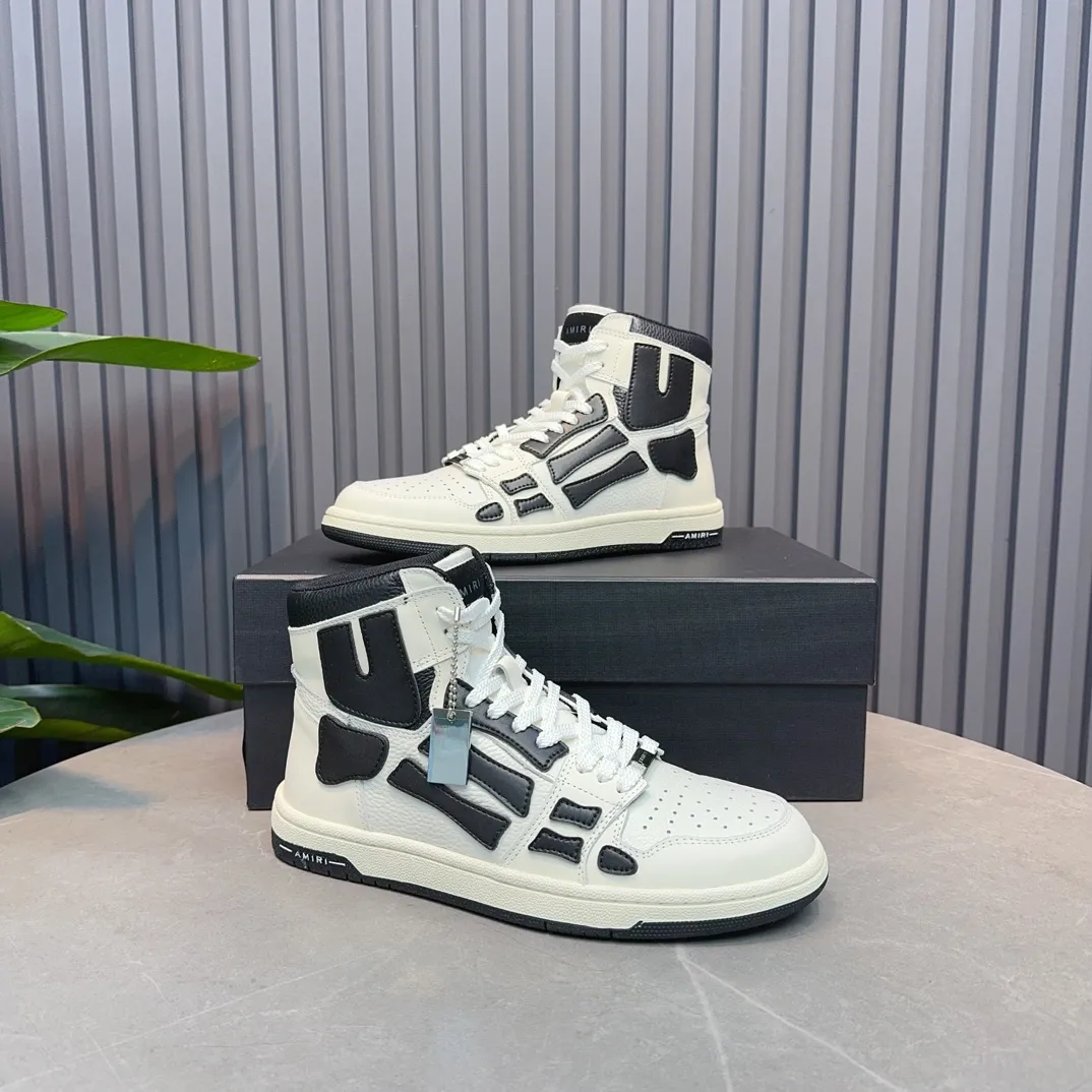 Men's shoes💰620💰 AMIRI AMIRI trendy brand hot sale🔥 Available all year round✅Couples💑 Official website synchronization Imported fabrics 1⃣️ratio 1⃣️Re-engraved, original factory special original sole, 35-45 (38.45. Non-refundable)